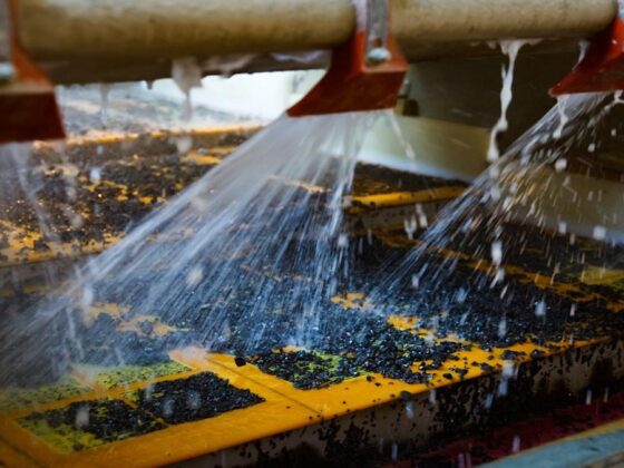 Auric Mining to process ore at Lakewood Mill under new agreement