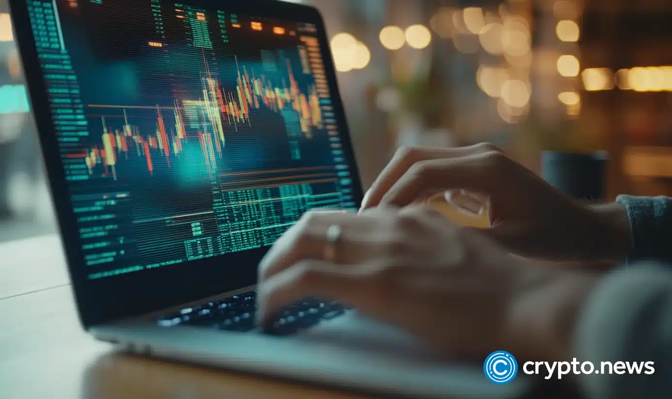 BTC, ETH, XRP, SOL, DOGE, HYPE, SUI, LINK, AVAX