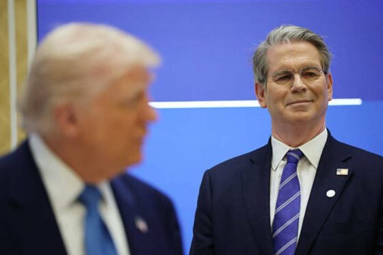 Bessent is said to have dissuaded Trump from ousting Fed Chair Powell (TLT:NASDAQ)