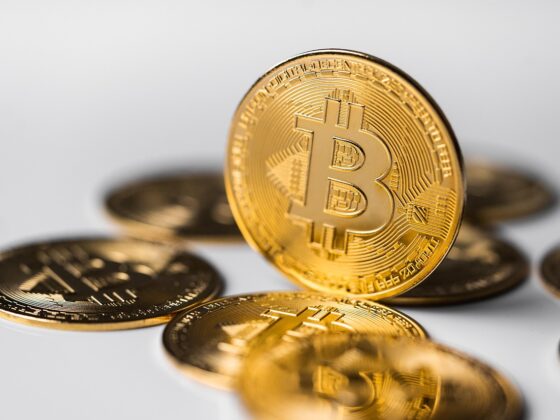 Bitcoin Ignites Intraday Optimism With A Step Past 9,000 Threshold