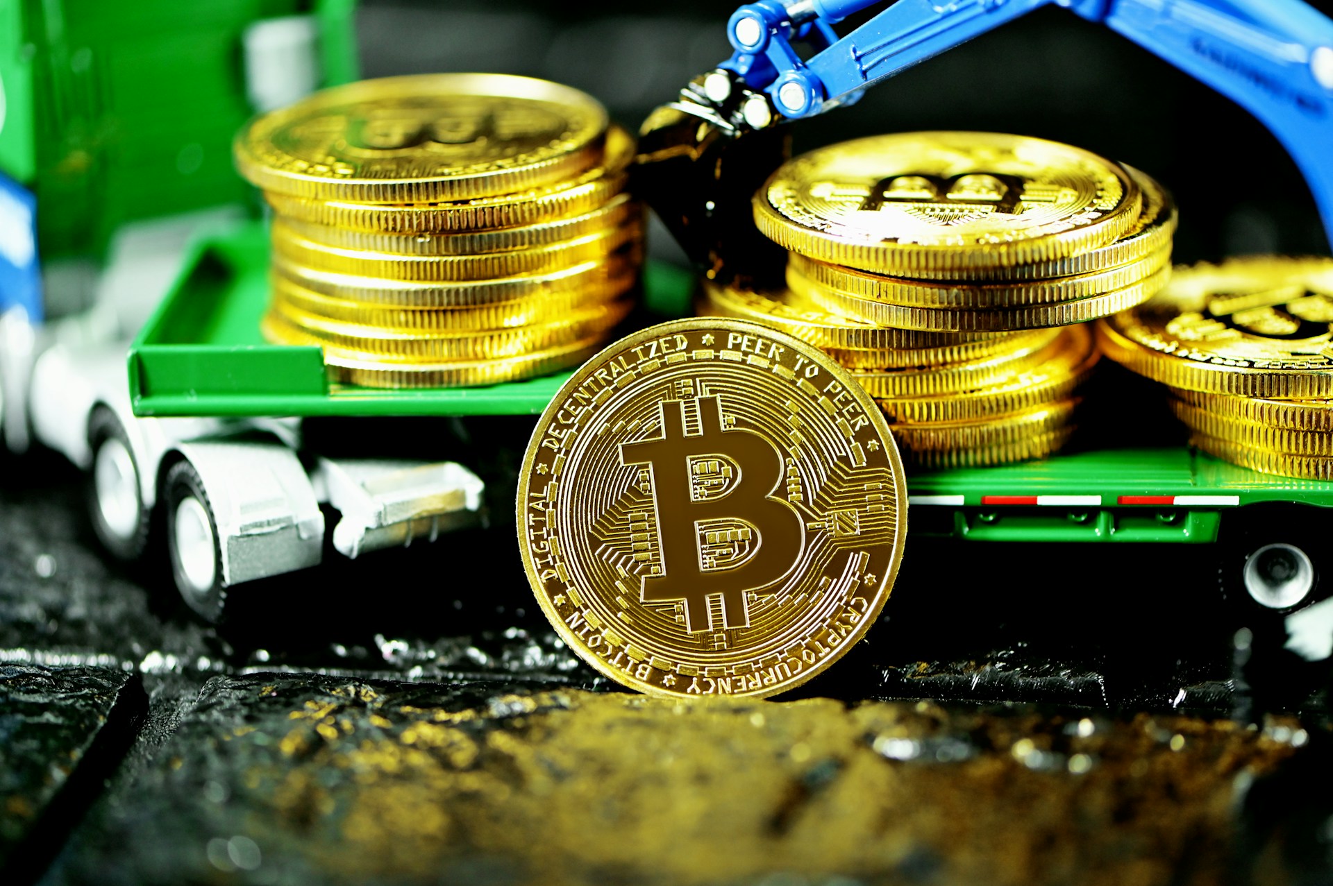 Bitcoin Realized Dominance Signals Weak Hands Capitulating, Strong Hands Rising