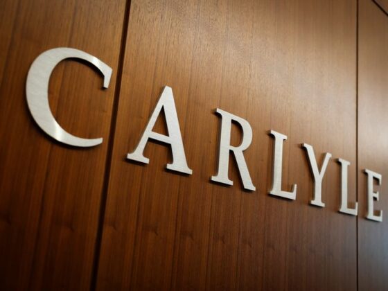 Carlyle picks three veterans for newly minted role of co-president