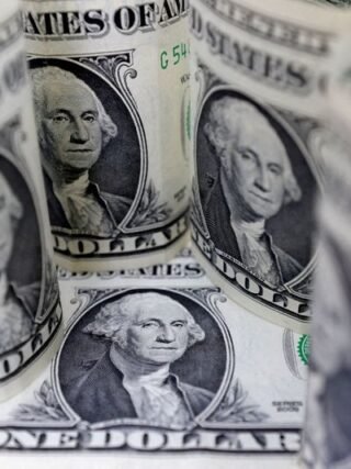 Challenge to dollar supremacy a long way off, central bankers say