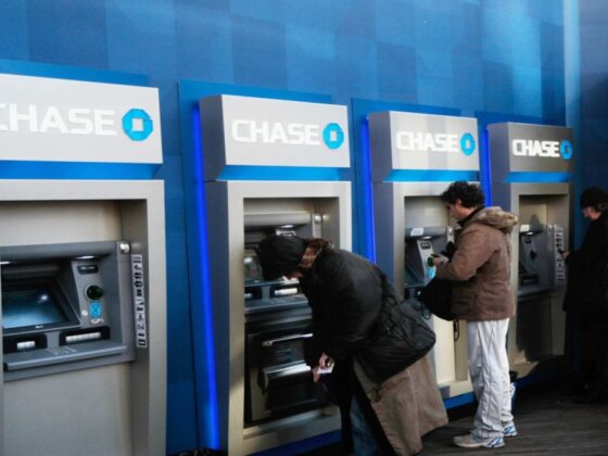 Chase Bank quietly warns customers about a big banking fee change