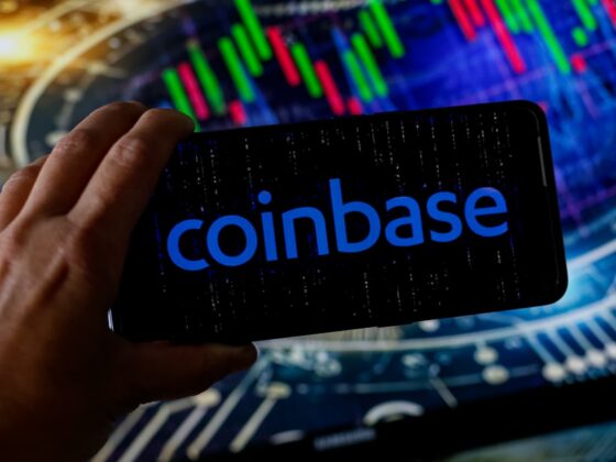 Coinbase steps into consumer market with stablecoin-powered ‘everything app’ that goes beyond trading