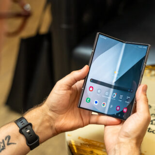 Deal: Samsung Galaxy Z Fold 6 price drops by 5!