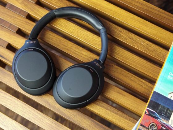 Deal: The Sony WH-1000XM4 headphones are still great in 2025