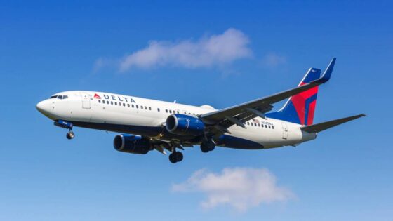 Delta CEO sends strong message on summer travel