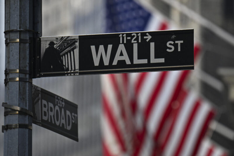 Dow, S&P 500, Nasdaq futures rise as South Korea trade deal, Big Tech earnings boost sentiment