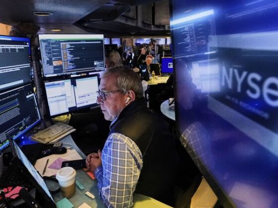 Dow approaches new record and S&P hits all-time high after stronger-than-expected jobs data