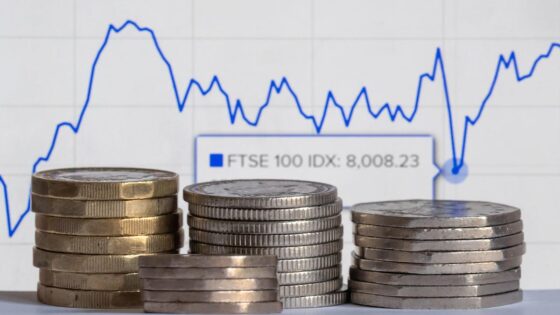 FTSE 100 falls back after passing 9,000 milestone