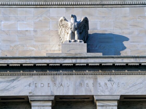 Fed Independence Tested, but Investors Shouldn’t Expect a Pivot