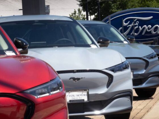 Ford recalls over 200,000 cars for major safety concern