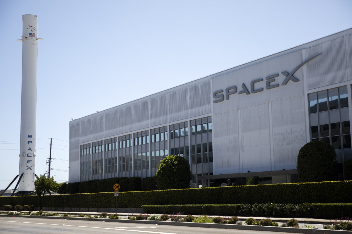 Former SpaceX manager alleges harassment, retaliation, and security violations in lawsuit