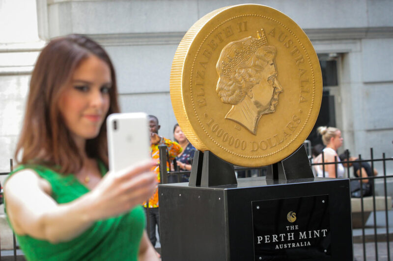 Gold prices steady as investors await Fed interest rate decision