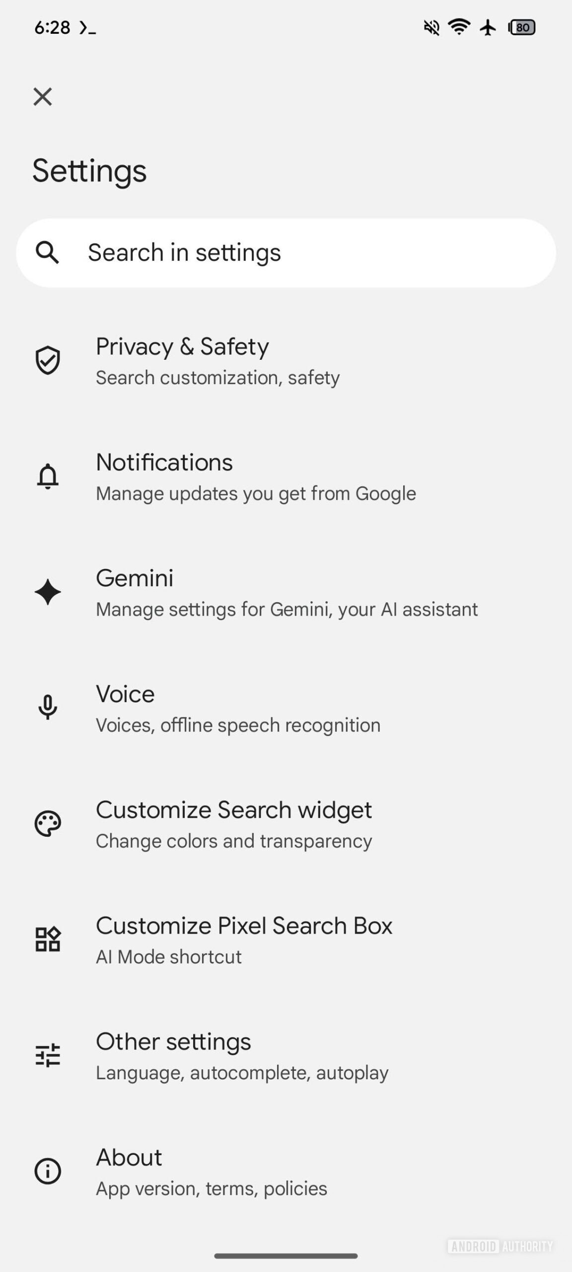 Google app settings with Customize Pixel Search Box option