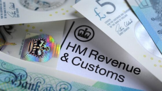 HMRC does not know how much tax billionaires pay, say MPs