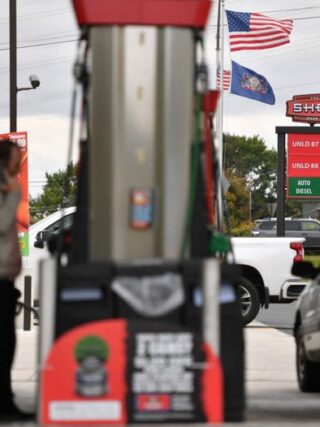 High imports, soft summer demand weigh on US gasoline