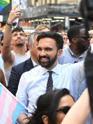 Hiltzik: Who will stand up for our beleaguered billionaires?