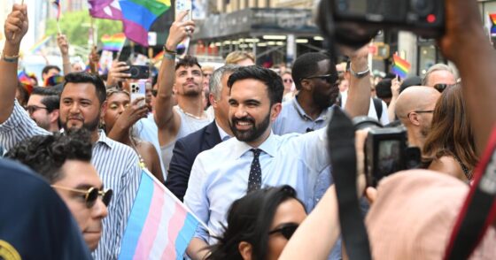 Hiltzik: Who will stand up for our beleaguered billionaires?