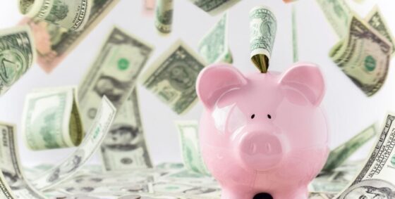 How to Build an Emergency Fund (and Why It Comes Before Investing)