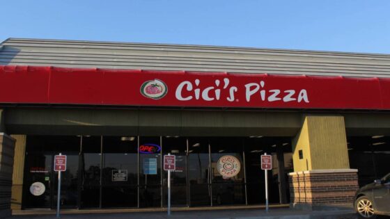 Iconic pizza chain’s franchisees shut down restaurants