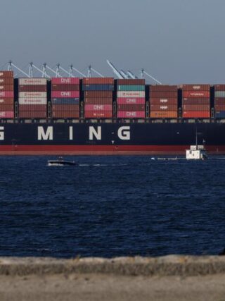 L.A. business leaders frustrated by tariffs, immigration raids