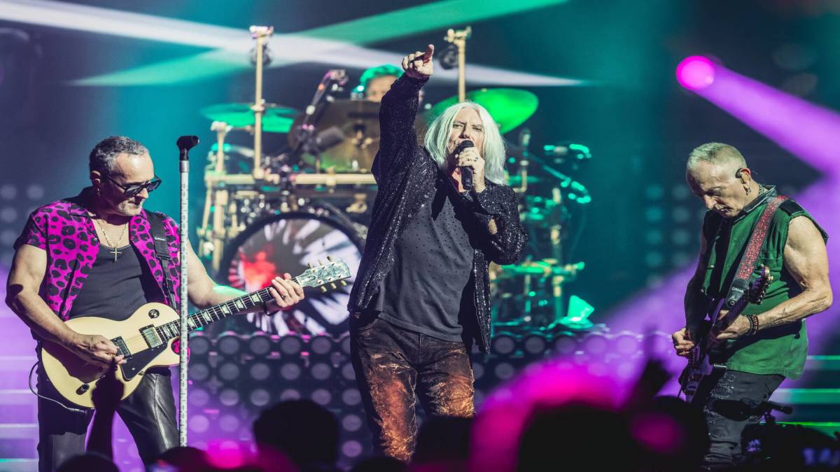 Las Vegas Strip casino signs legendary hard rock band residency