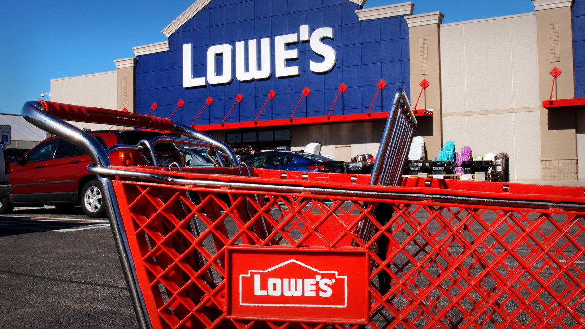 Lowe’s and Home Depot just made big return policy changes