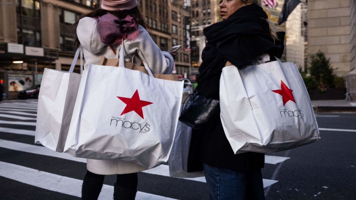 Macy’s partners with major retail clothing brand to win back shoppers