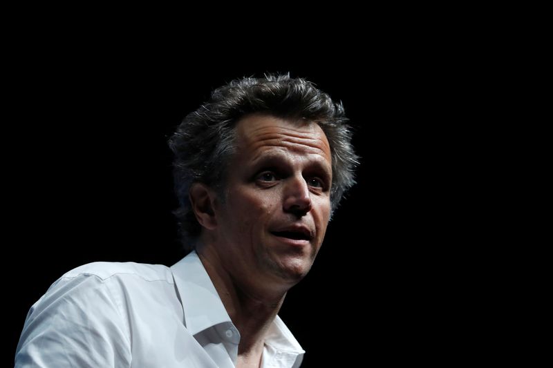 Publicis' CEO dismisses Meta threat, raises yearly growth guidance