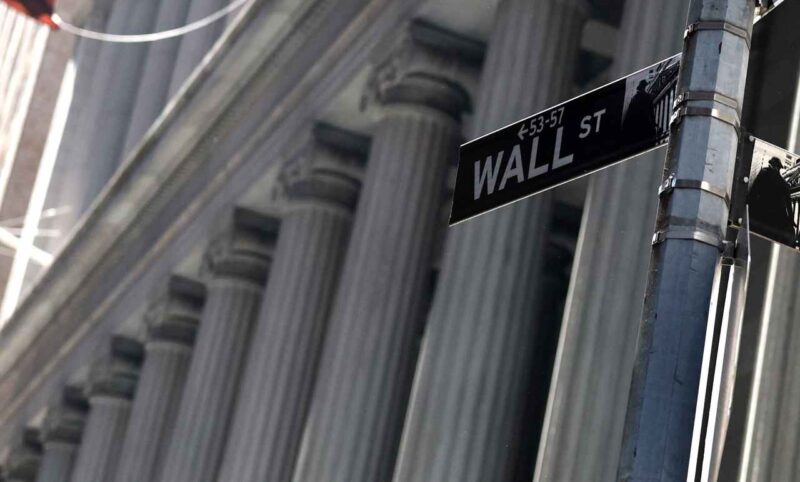 S&P 500 scores 5th straight record high ahead of Europe-U.S. trade meeting