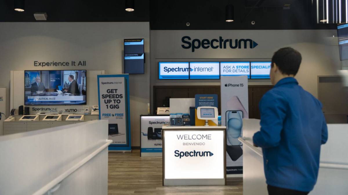 Spectrum suffers major loss as customers pull the plug on service