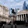 London stocks lag peers as earnings deluge fails to impress investors