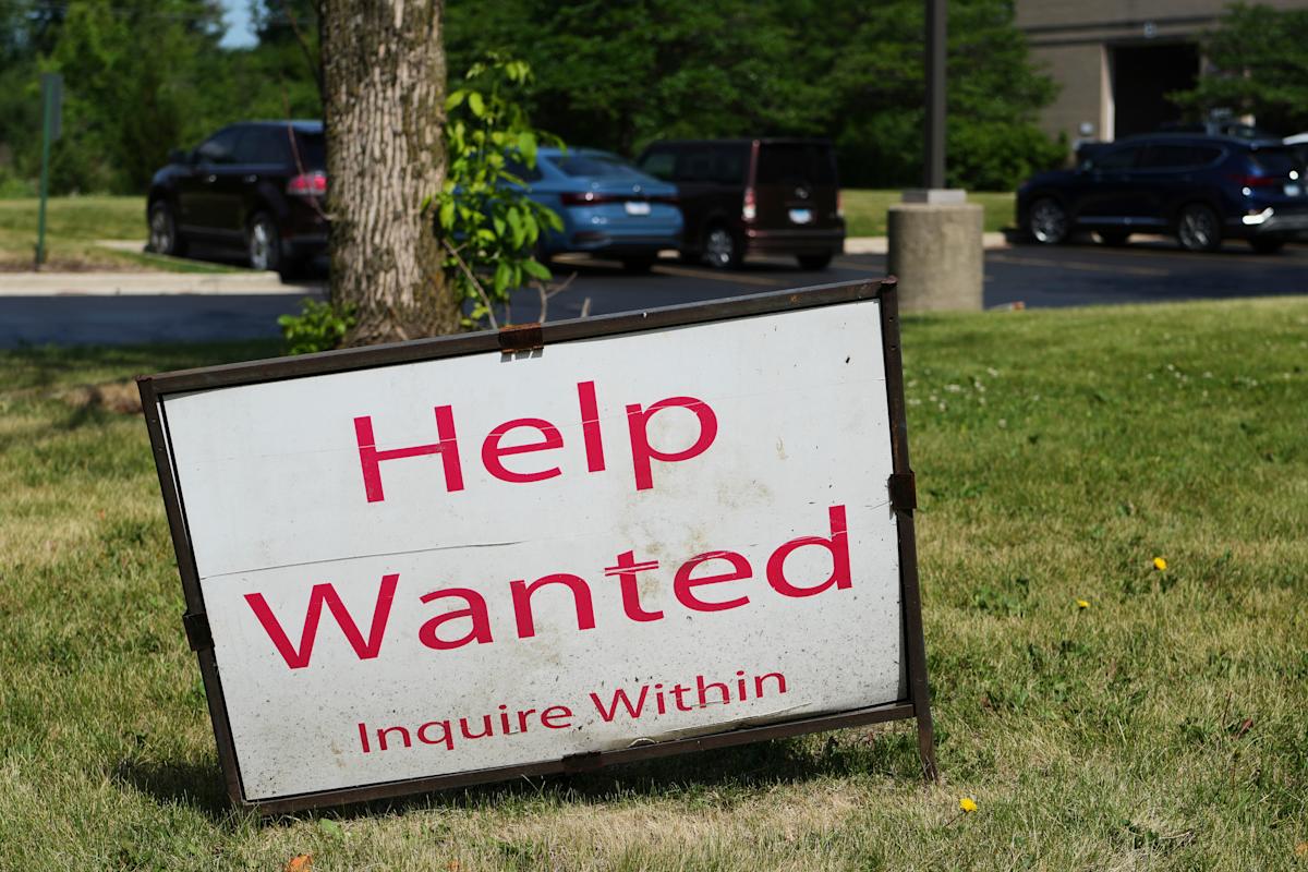 Strong June jobs report won't sway Fed on rate cuts: Analyst
