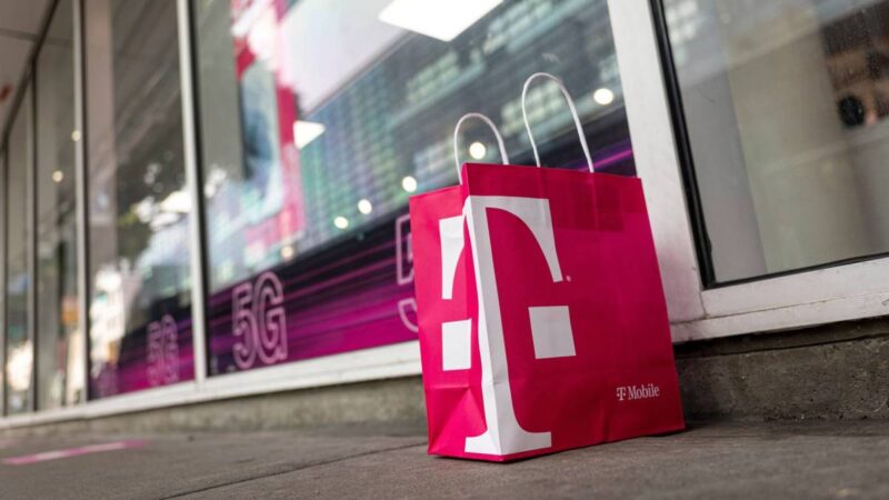 T-Mobile announces generous offer for conflicted customers