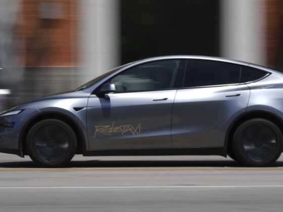 Tesla will start testing its robotaxis in the Bay Area, report says