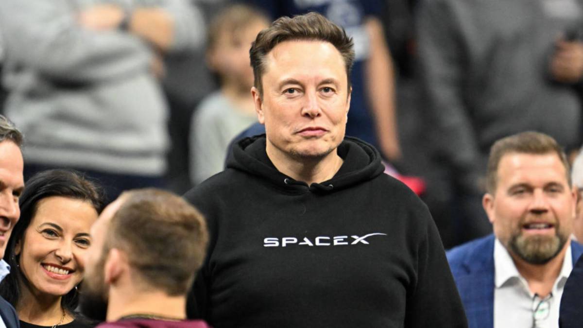 Tesla’s next bet could flip the robotaxi race