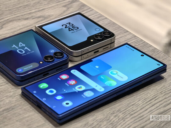 The new Samsung foldables and watches still come with a gift card