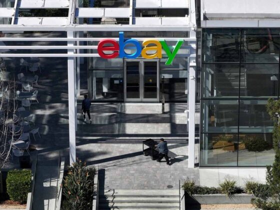 These two online shopping platforms are rallying ahead of Amazon’s earnings