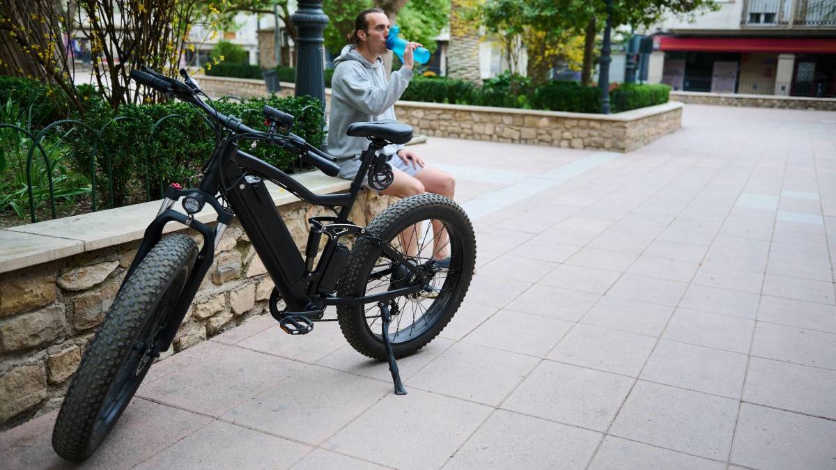 Thousands of inexpensive e-bikes recalled for shocking reason