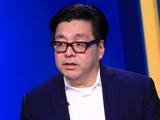 Tom Lee’s Granny Shots ETF is crushing the market and raking in cash