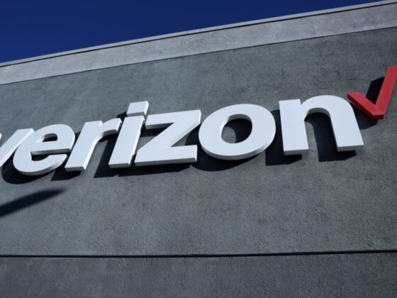 Top Wall Street analysts recommend these dividend stocks for regular income