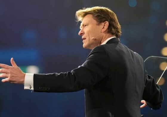 UK green energy groups warned they would lose subsidies under a Reform government