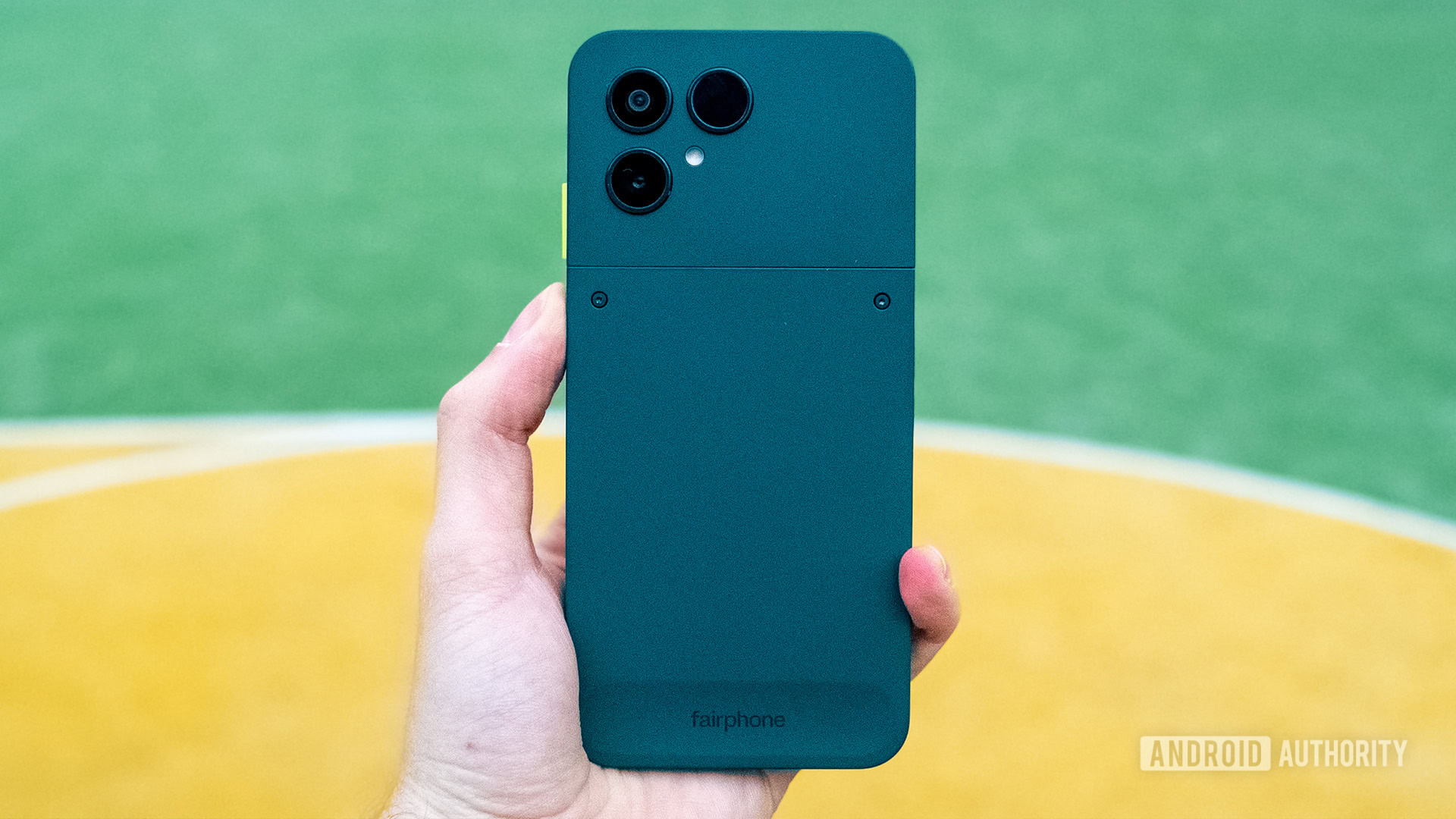 US Fairphone OS devs hit back against GrapheneOS security claims