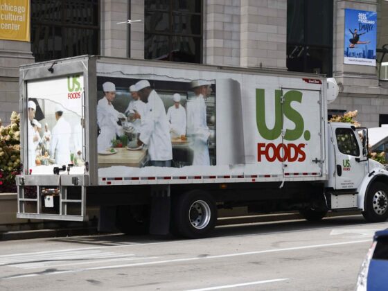US Foods Mulling Acquisition of Performance Food, Report Says