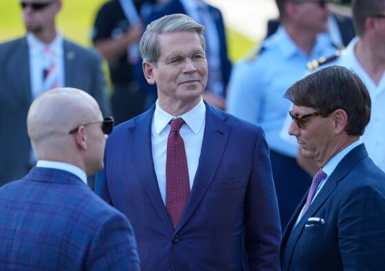 US threatens tariffs ‘boomerang’ next month if no deals are struck