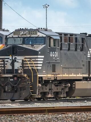 Union Pacific, Norfolk Southern in merger talks: WSJ