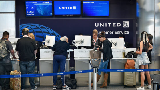 United Airlines adds new fall flights for surprising reason