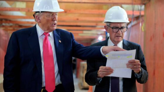 Veteran Fed watcher drops bold message about future interest rate cuts
